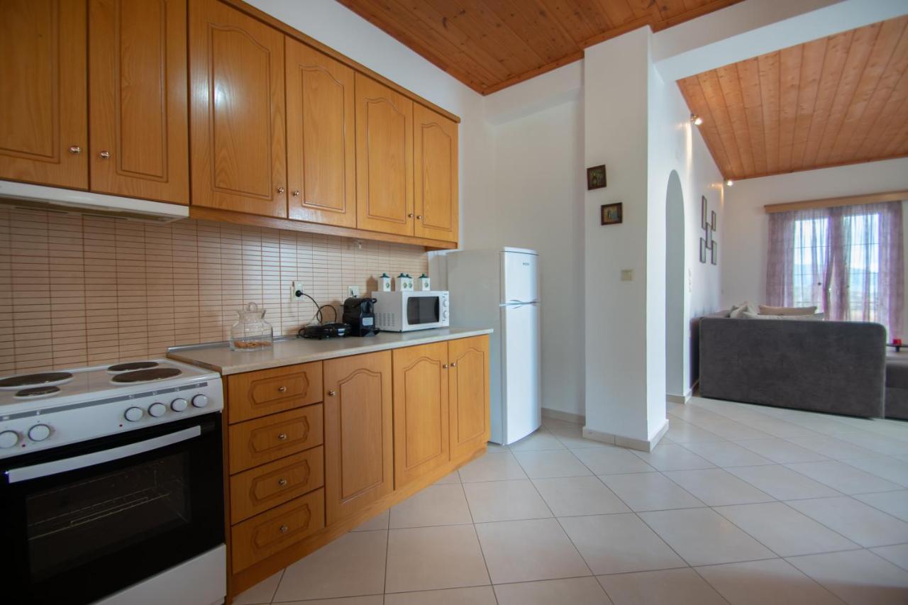 Family Private Homes & Sea View Литакия Экстерьер фото