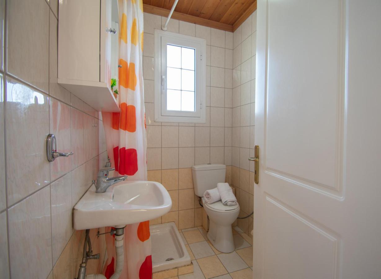 Family Private Homes & Sea View Литакия Экстерьер фото