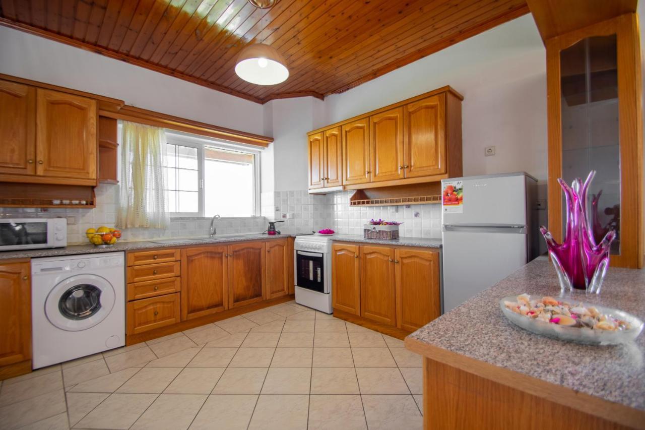 Family Private Homes & Sea View Литакия Экстерьер фото